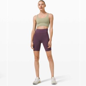 Lululemon Invigorate HR Short 8” Sz. 8
